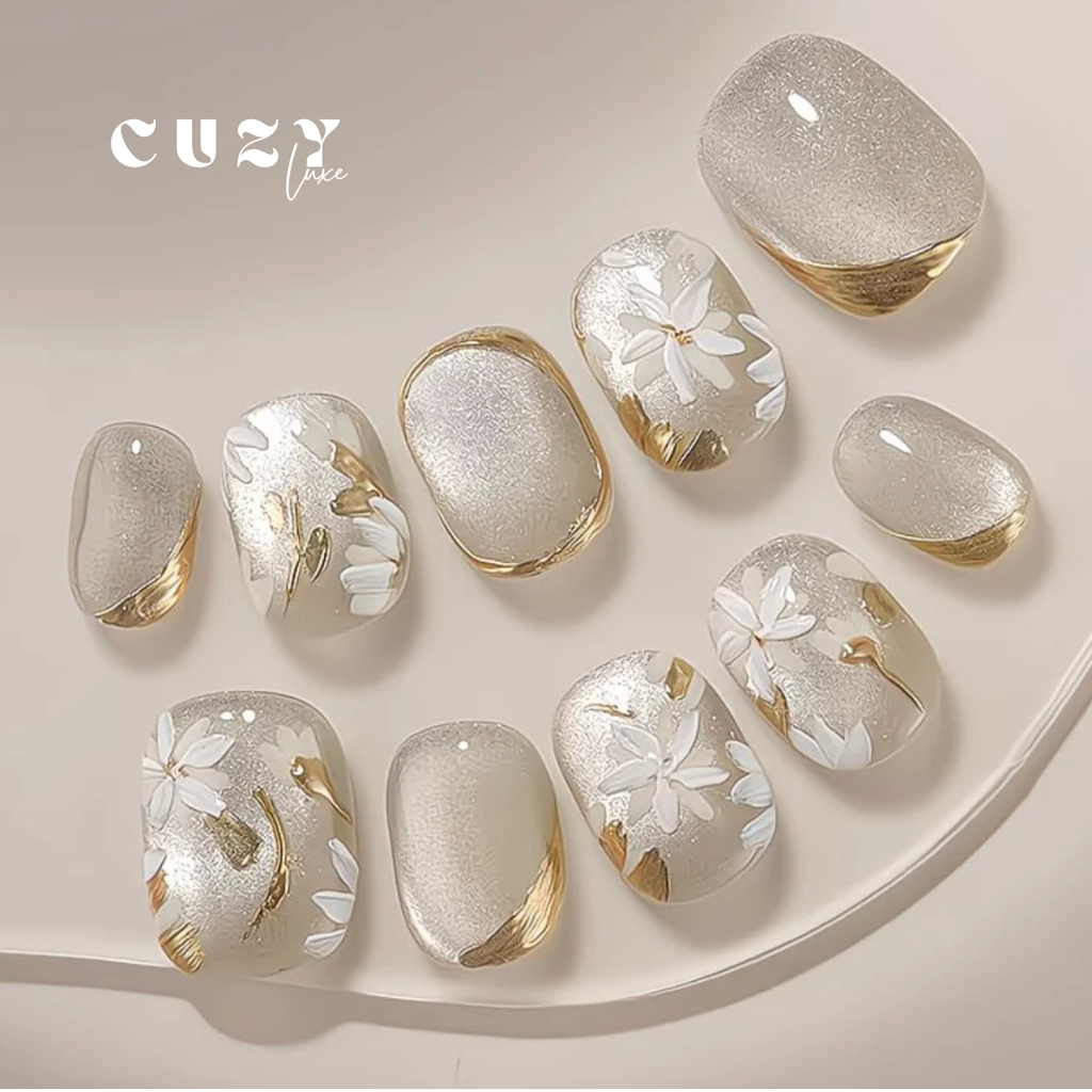 Golden Petal Glow Nail Art