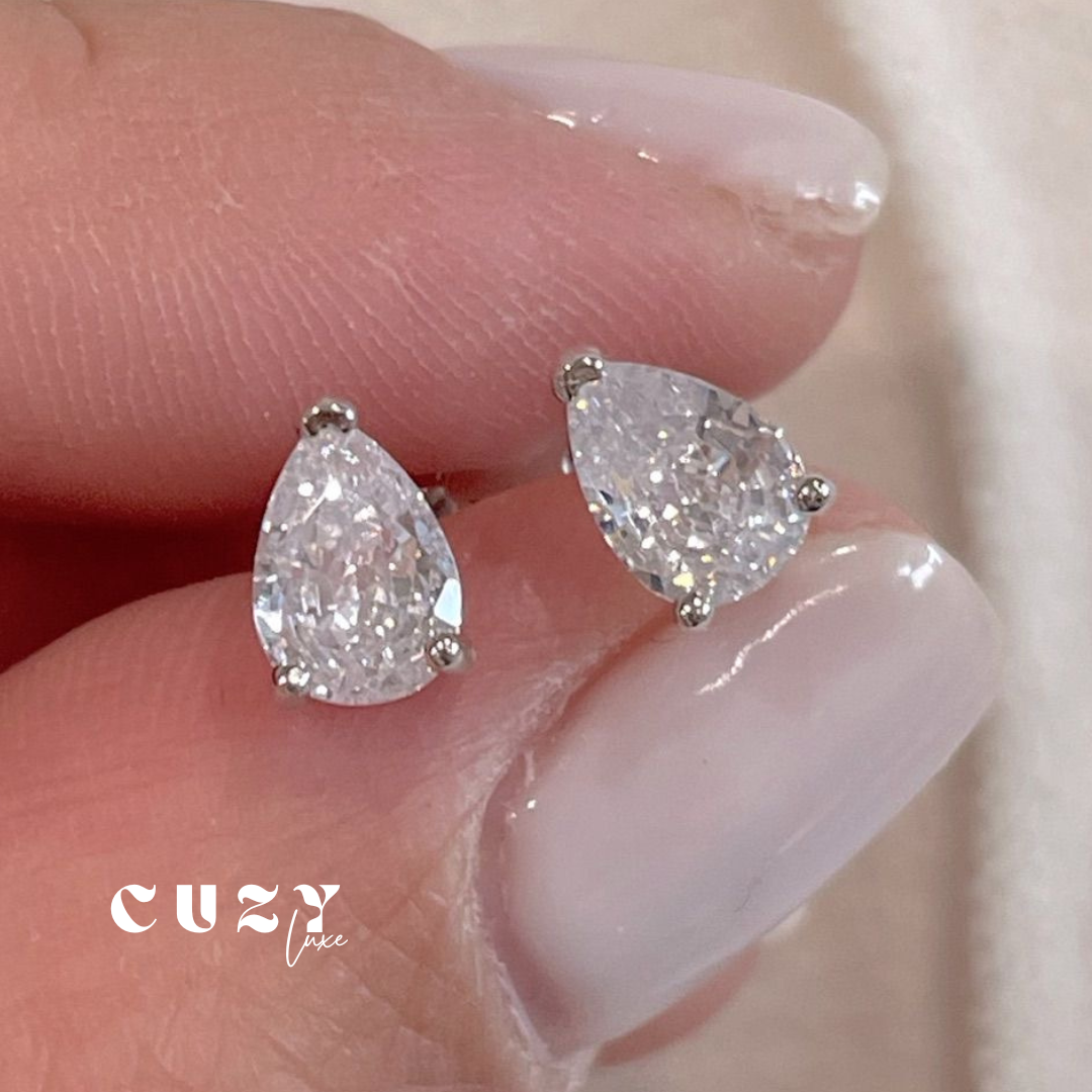 Pearlva Teardrop Earrings